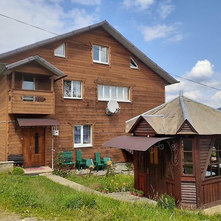 Hotel Kатруся Yaremche Exterior foto